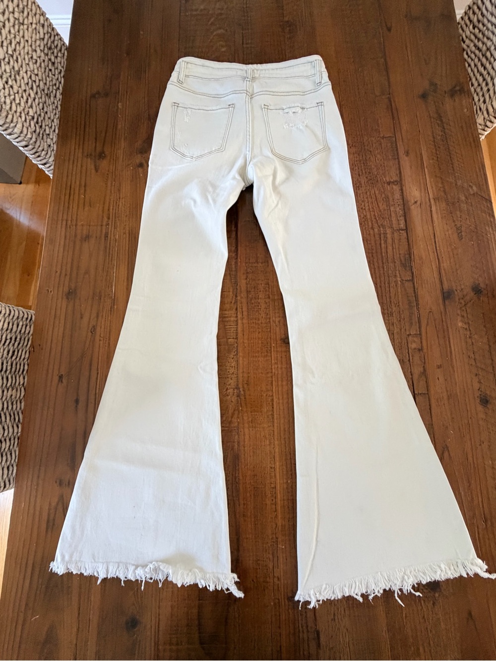 White vervet high rise Flared Women's Jeans Distressed 28 - Picture 7 of 11